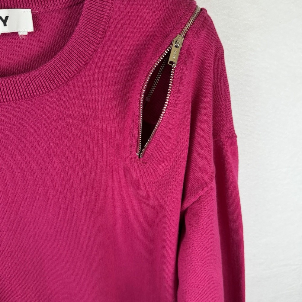 DKNY Vintage Sweater Zipper Shoulder Hot Pink 80's Barbie core Sz M* - Picture 4 of 11